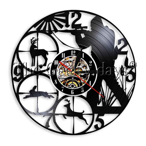1Piece Hunter Hunting Wild Animals Vinyl Record Wall Clock Outdoor Deer Black Hanging Wall Clock Wall Hanging Home Decor Art